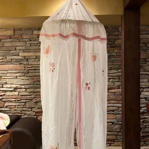Pottery barn kids canopy